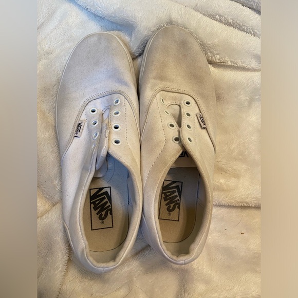 Vans Platform Sneaker White 9.5 Womans - Picture 1 of 5